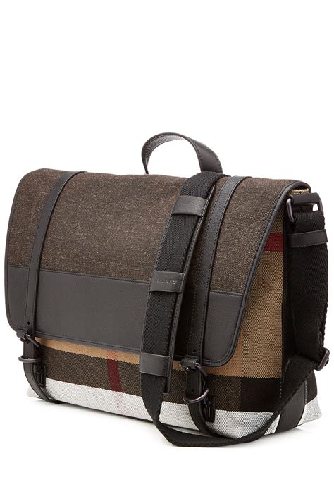 burberry men messenger bag|burberry duffle bag men's.